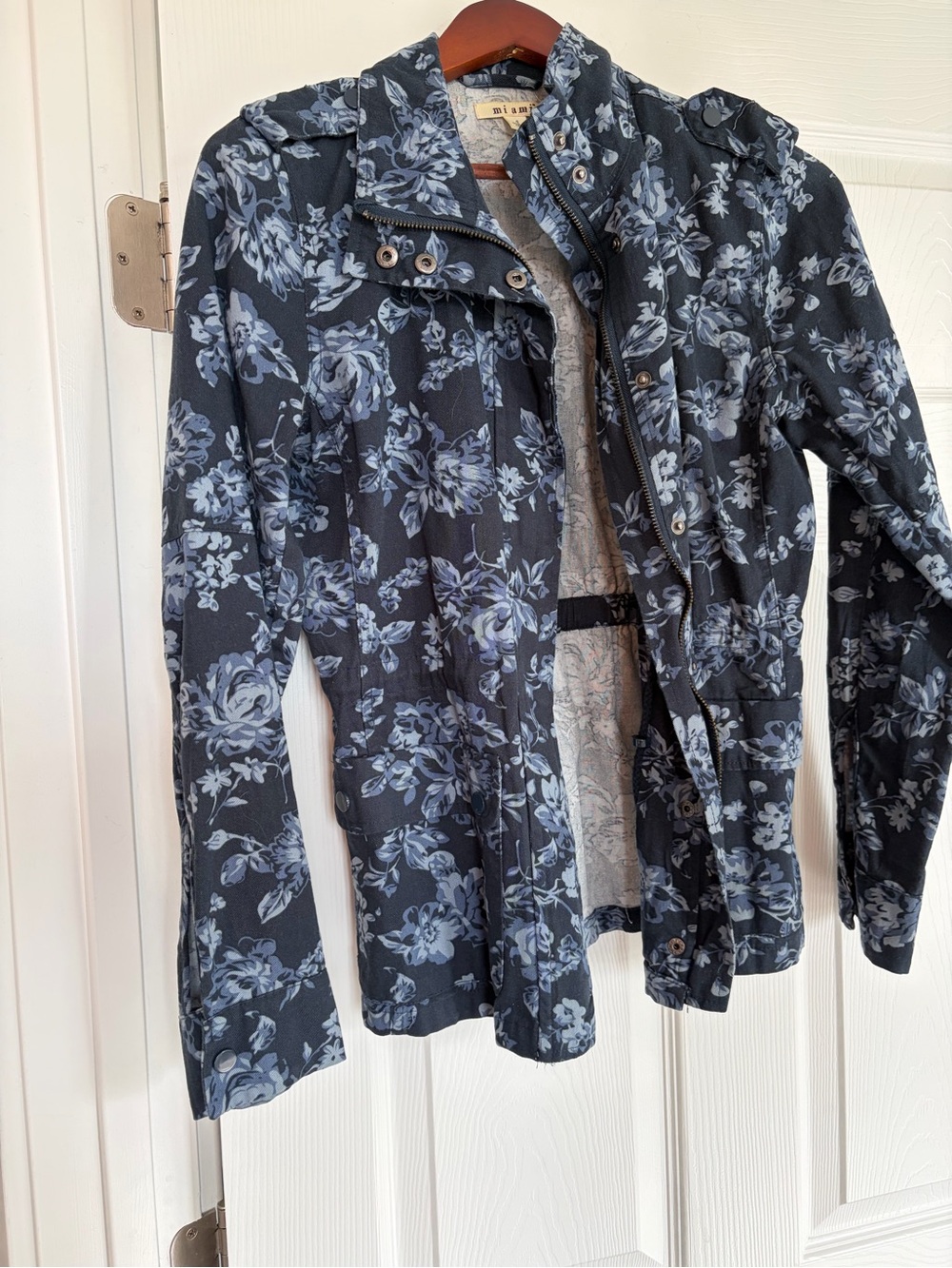 miami Floral Utility Jacket in Black and Blue